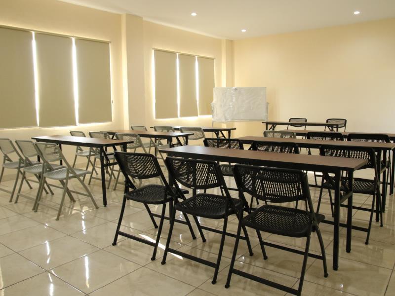 Daya Hotel Makassar Extérieur photo